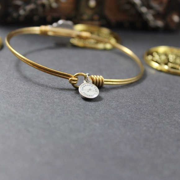 Luca & Danni Signed L & D Bracelet Paw Print - Picture 7 of 8